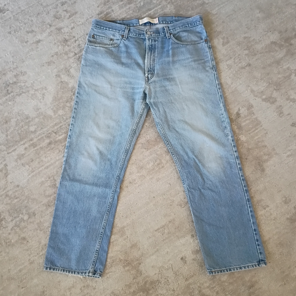 Levi's 505 Regular Fit Straight Leg Light Wash Blue Jeans